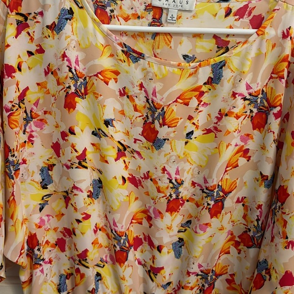 Blouse - Picture 2 of 7